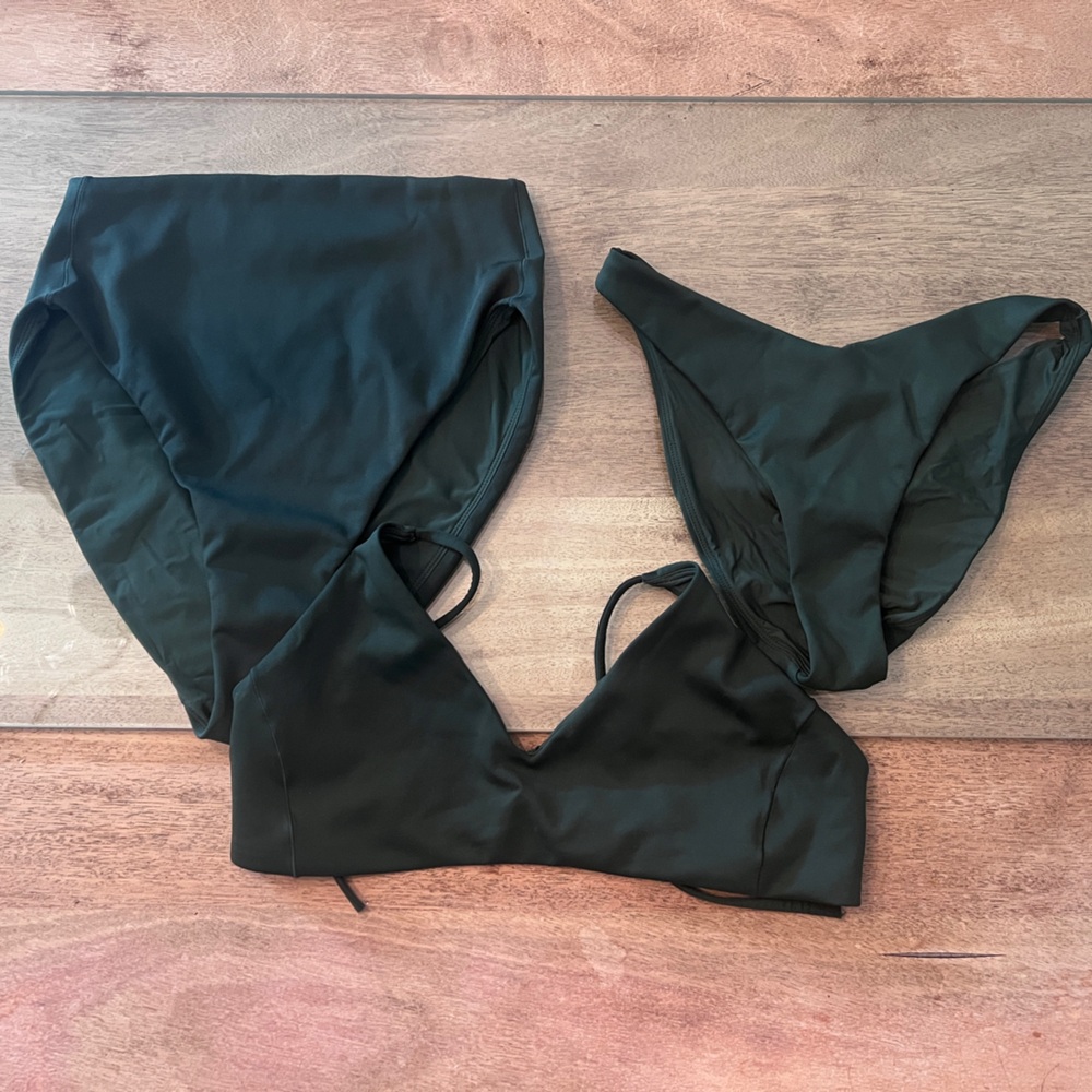 3 Left On Friday Bikini pcs